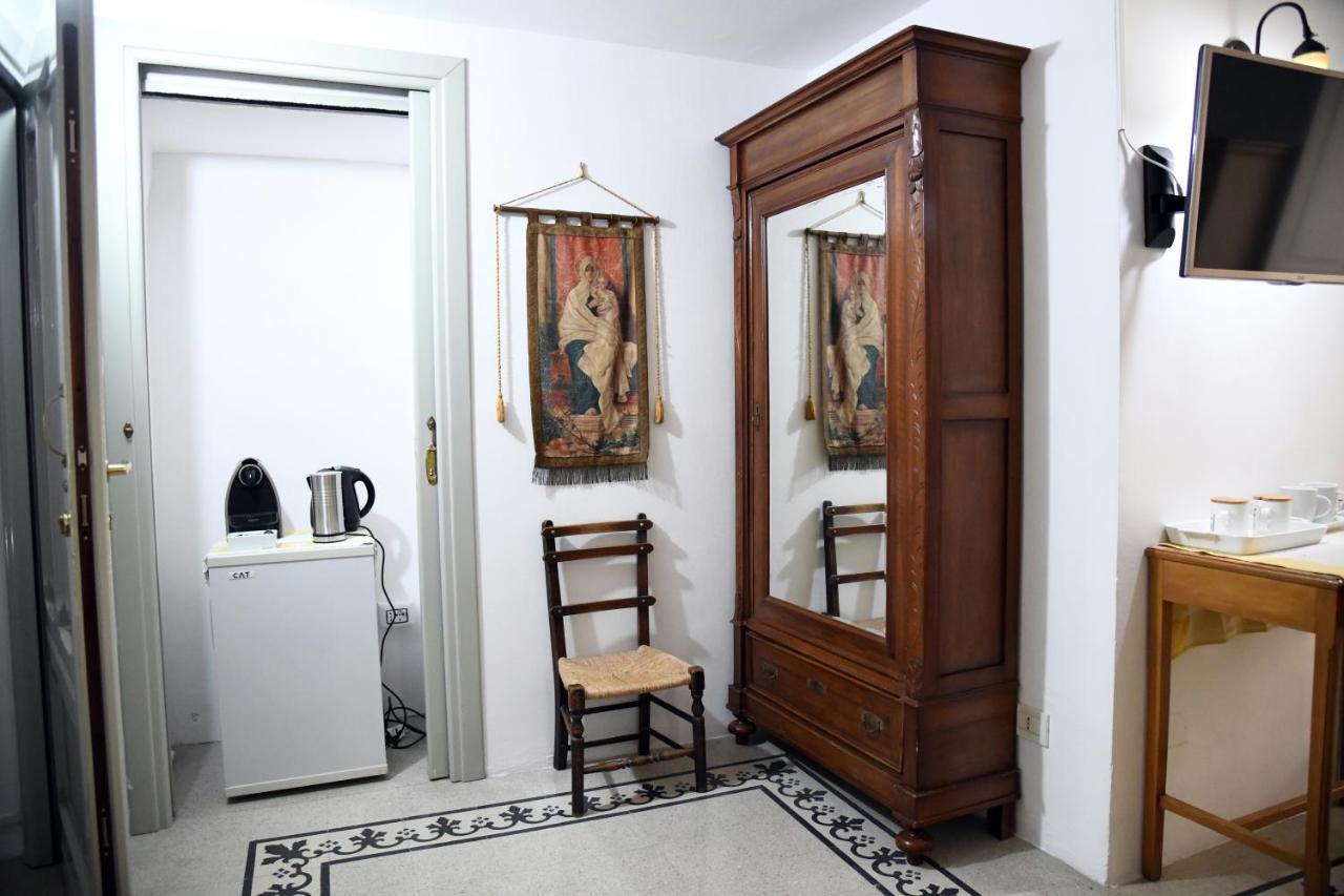Domo Peonia Bianca Hotel Nuoro  Buitenkant foto